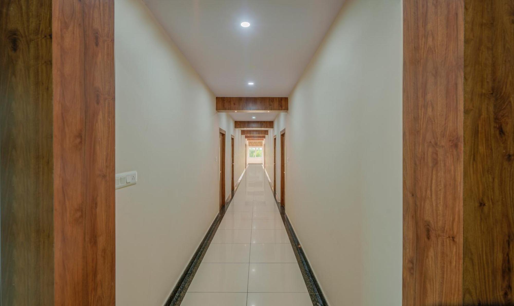העיר בנגלור Treebo Global Stay, Uttarahalli מראה חיצוני תמונה