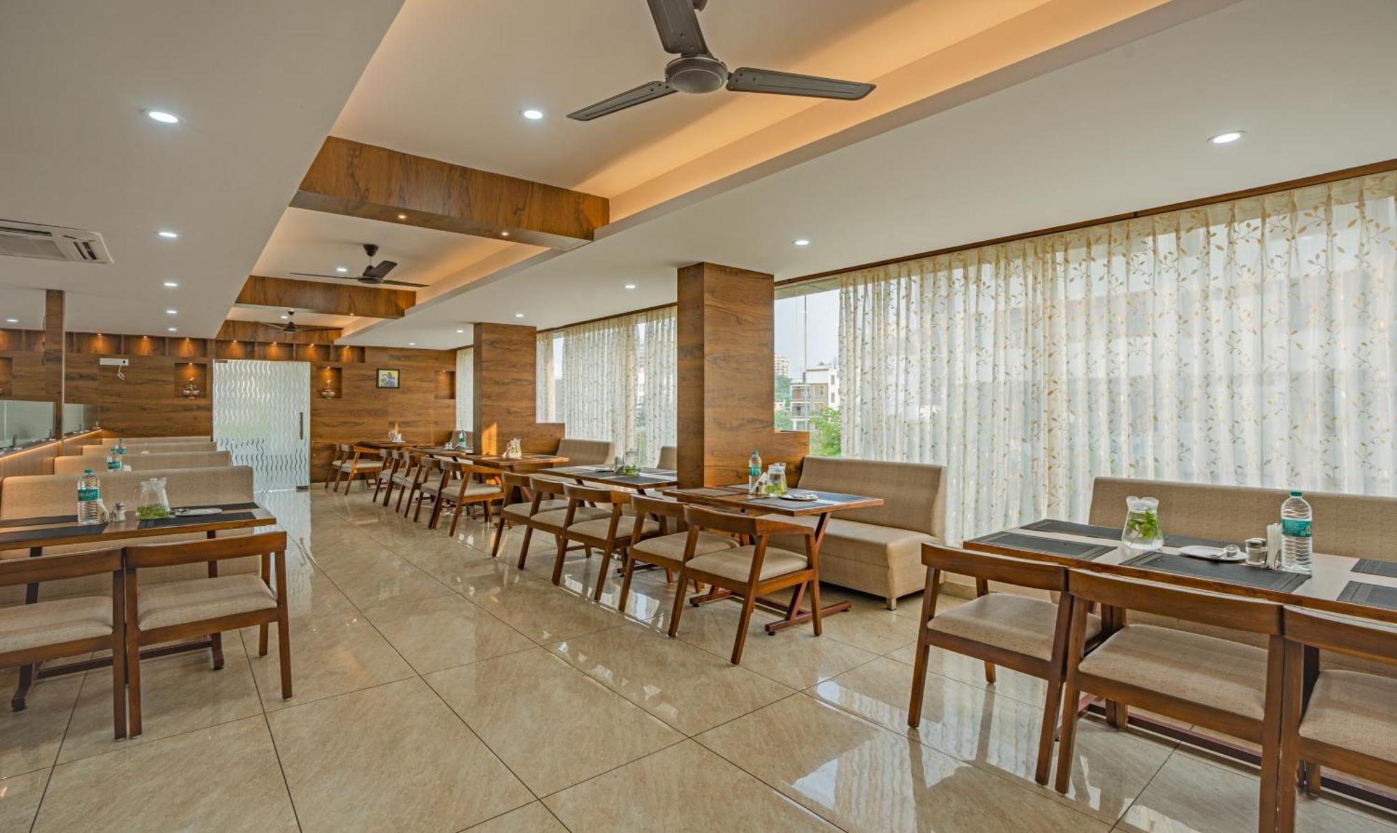 העיר בנגלור Treebo Global Stay, Uttarahalli מראה חיצוני תמונה